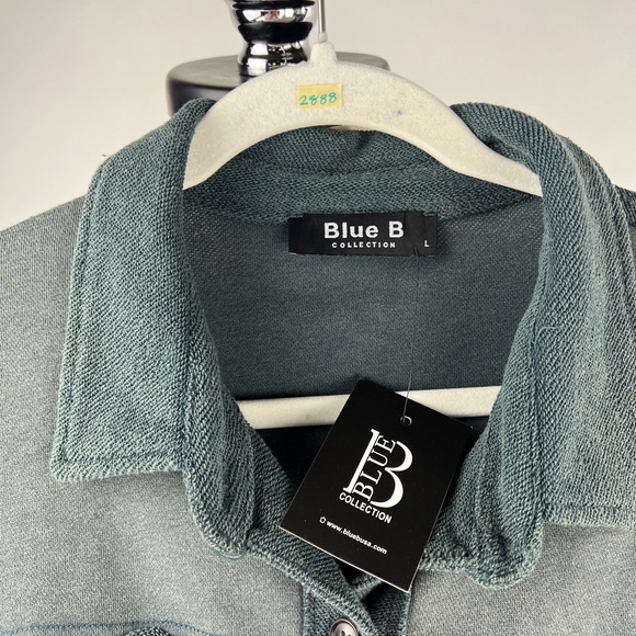 💚 2888. Terry Button Front Shacket - Picture 6 of 7